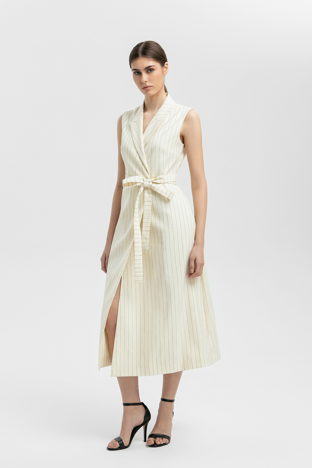 Платье из шерсти, льна и шелка