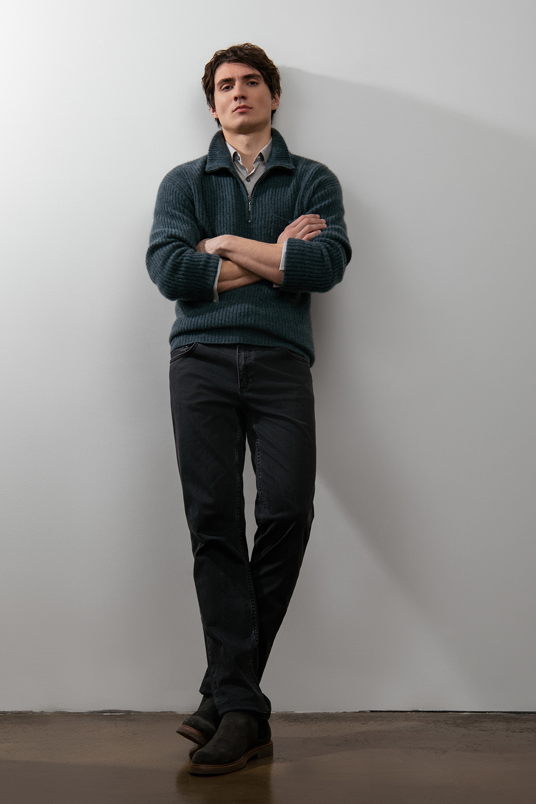 Джинсы прямого силуэта