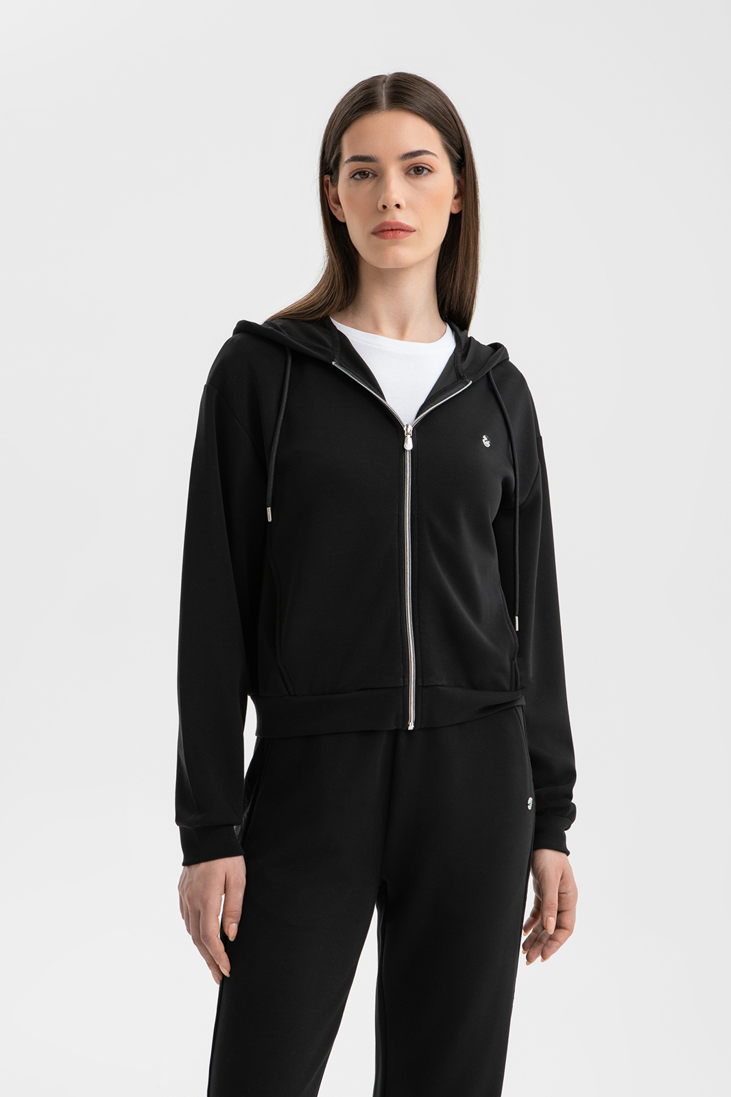 Толстовка с капюшоном