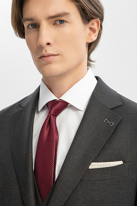 Костюм-тройка из шерсти, устойчивой к сминанию, цвет 