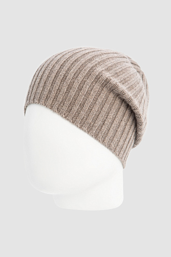 Шапка из шерсти